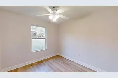24304 NW Tamarind Lane, Dunnellon, FL 34431 - Photo 4