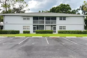 572 Fairways Ln, Ocala, FL 34472 - Photo 1