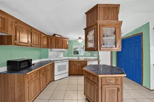 14085 SE 59th Ct, Summerfield, FL 34491 - Photo 18