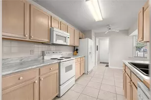 9037 SW 91st Cir, Ocala, FL 34481 - Photo 8