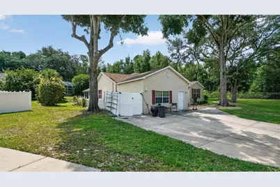 706 Murray Circle, Lady Lake, FL 32159 - Photo 30