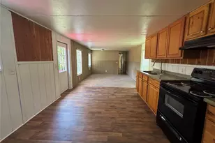 18225 SE 22nd Pl, Silver Springs, FL 34488 - Photo 12