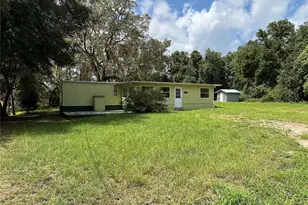 18274 SE 22nd Pl, Silver Springs, FL 34488 - Photo 1