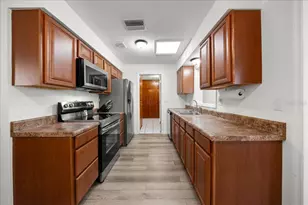 30 N Lincoln Ave, Beverly Hills, FL 34465 - Photo 12