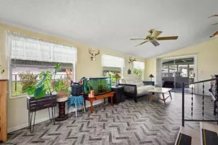 104 Edgewater Rd, Satsuma, FL 32189 - Photo 8