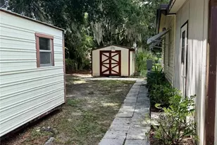 11107 SE 66th Terrace, Belleview, FL 34420 - Photo 12