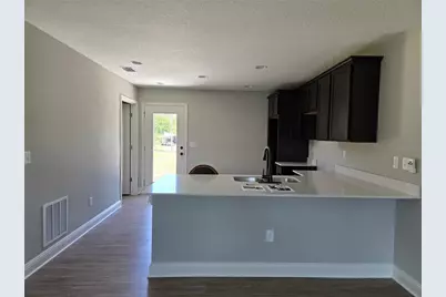 4437 Bessie Circle E, Jacksonville, FL 32209 - Photo 14