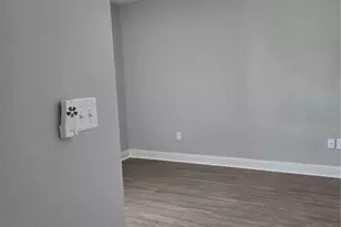 4437 Bessie Cir E, Jacksonville, FL 32209 - Photo 18