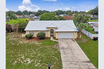 306 Oak Track Radial, Ocala, FL 34472 - Photo 2