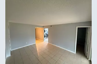 586 Bahia Circle #B, Ocala, FL 34472 - Photo 6