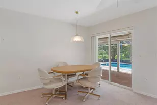 978 W Colbert Ct, Beverly Hills, FL 34465 - Photo 4