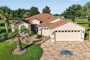 1092 SW 159th St, Ocala, FL 34473 - Photo 2