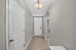 9785 Pepper Tree Trl, Wildwood, FL 34785 - Photo 10