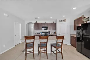 9785 Pepper Tree Trl, Wildwood, FL 34785 - Photo 12