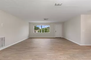 211 S Davis St, Beverly Hills, FL 34465 - Photo 16