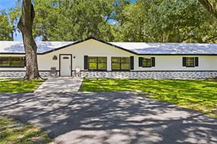 3875 SE 118th Ln, Belleview, FL 34420 - Photo 2