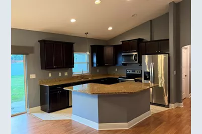 10340 SE 69th Terrace, Belleview, FL 34420 - Photo 4