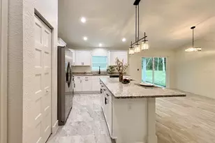 22575 SW Anchor Blvd, Dunnellon, FL 34431 - Photo 16