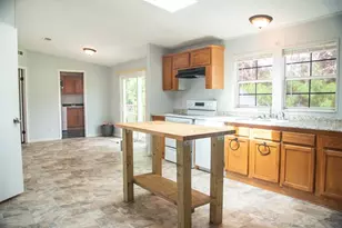 219 Ballard Rd, Avon Park, FL 33825 - Photo 8
