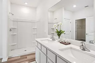 24258 Northwest 13th Blvd, Newberry, FL 32669 - Photo 6