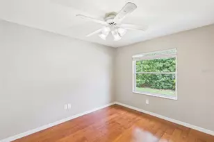 35601 Wickingham Ct, Zephyrhills, FL 33541 - Photo 30