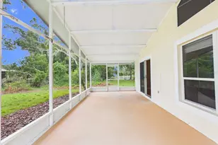 35601 Wickingham Ct, Zephyrhills, FL 33541 - Photo 38