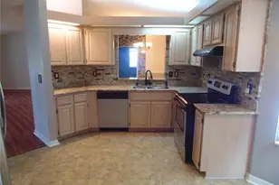 8125 SW 108th Loop, Ocala, FL 34481 - Photo 10