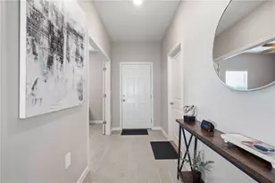 3294 NE 38th Ln, Ocala, FL 34479 - Photo 4