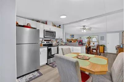 18544 SE 55th Place, Ocklawaha, FL 32179 - Photo 10