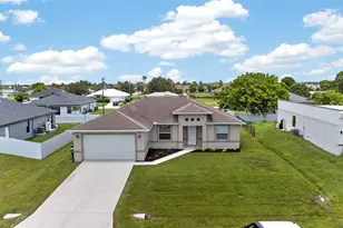 2714 NW 1st Pl, Cape Coral, FL 33993 - Photo 2