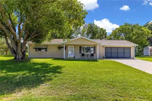 10765 SW 62nd Terrace, Ocala, FL 34476 - Photo 2