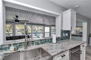 1409 SE 4th Ave, Crystal River, FL 34429 - Photo 18