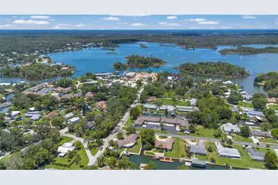 1409 SE 4th Avenue, Crystal River, FL 34429 - Photo 6