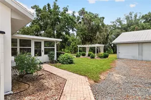 12499 E Hwy 25, Ocklawaha, FL 32179 - Photo 52