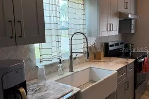 1920 NW 18th St, Crystal River, FL 34428 - Photo 4