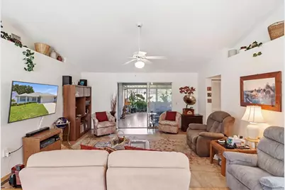685 W Colbert Court, Beverly Hills, FL 34465 - Photo 8
