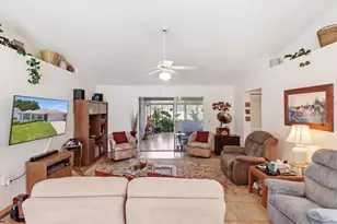 685 W Colbert Ct, Beverly Hills, FL 34465 - Photo 8