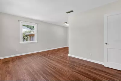 5503 Lakewood Circle E, Jacksonville, FL 32207 - Photo 34