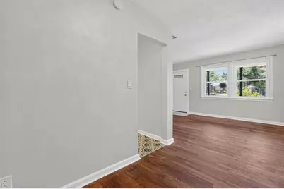 5503 Lakewood Circle E, Jacksonville, FL 32207 - Photo 32