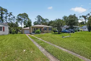 5503 Lakewood Cir E, Jacksonville, FL 32207 - Photo 42