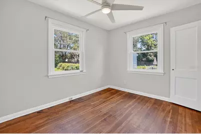 5503 Lakewood Circle E, Jacksonville, FL 32207 - Photo 18