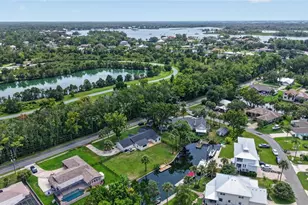 232 SE Kings Bay Dr, Crystal River, FL 34429 - Photo 58