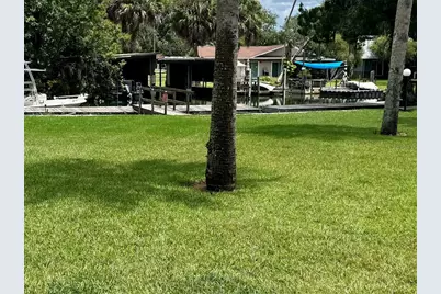 1637 SE Paradise Circle #205, Crystal River, FL 34429 - Photo 22