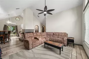 9 Teak Ct, Ocala, FL 34472 - Photo 4