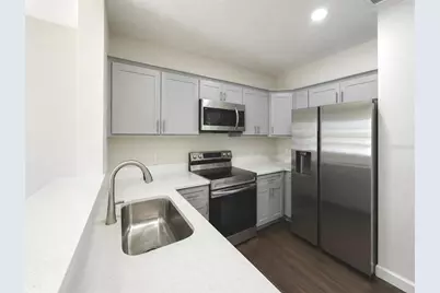 2540 NW 2 Street #206, Ocala, FL 34475 - Photo 6