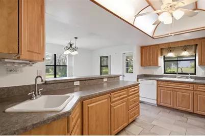 385 N Cornish Point, Lecanto, FL 34461 - Photo 18