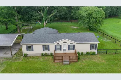 13250 NW 160th Avenue, Morriston, FL 32668 - Photo 2