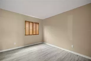 568 Fairways Cir, Ocala, FL 34472 - Photo 8