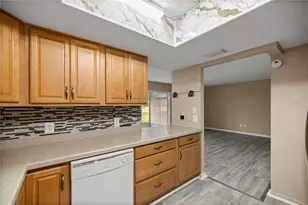 568 Fairways Cir, Ocala, FL 34472 - Photo 18