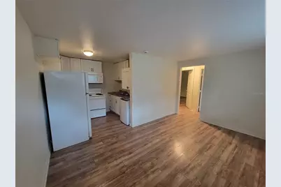 965 NE 2nd Street #3, Ocala, FL 34470 - Photo 2